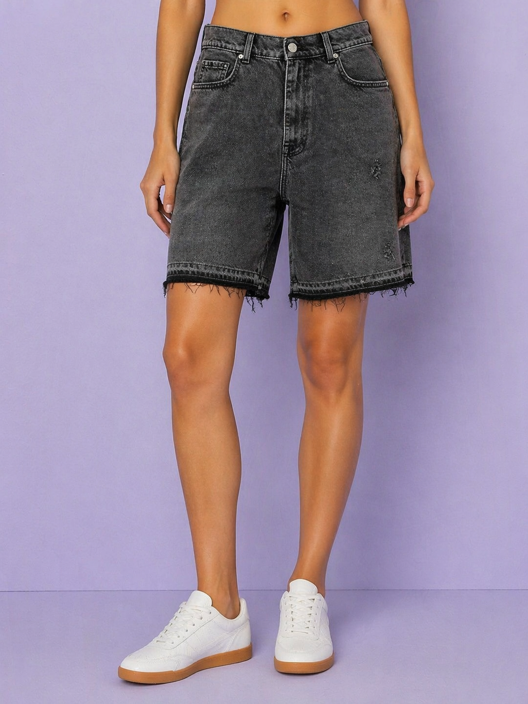 Jeans a Bermuda nero Vicolo