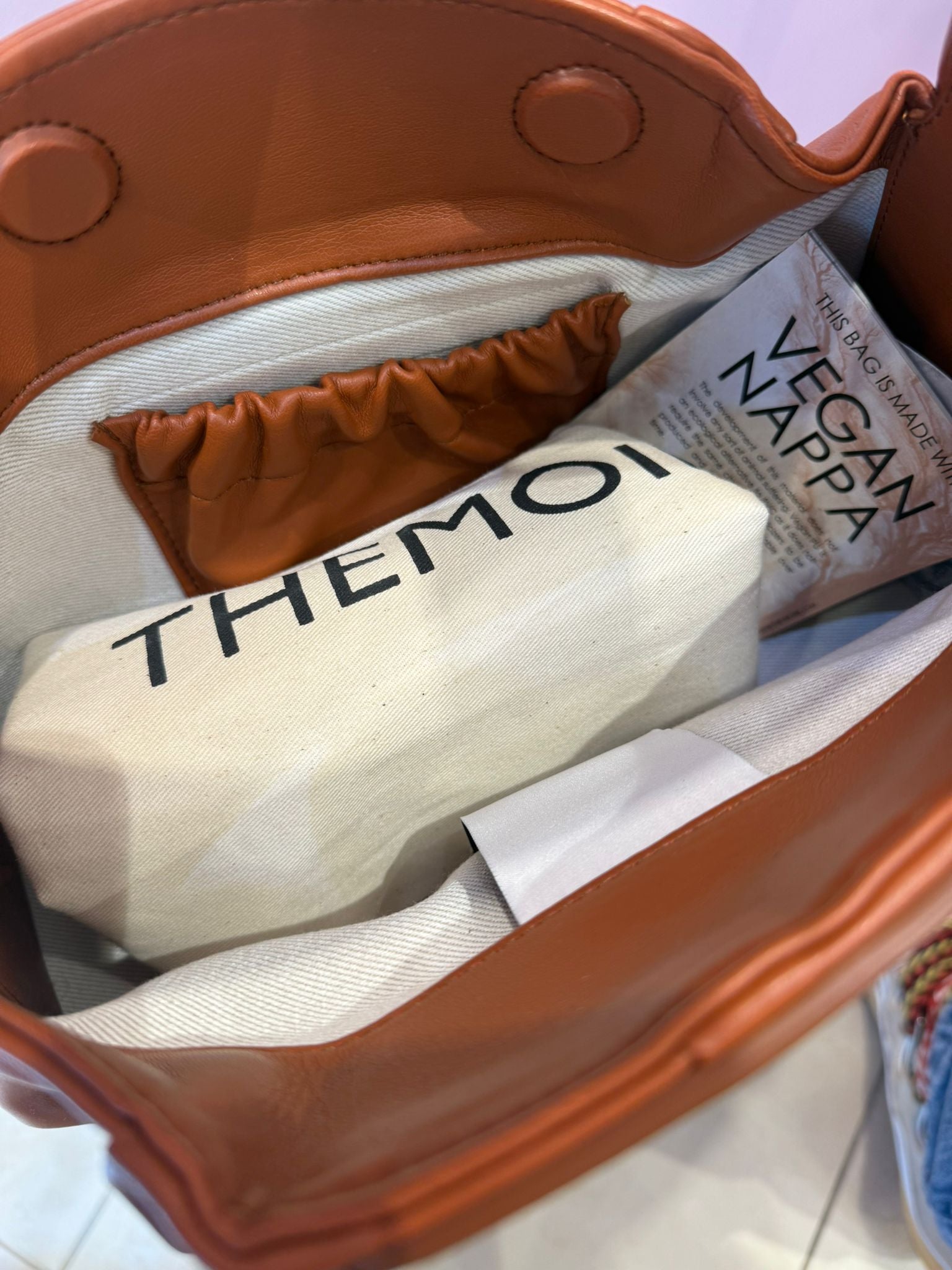 Borsa Themoire