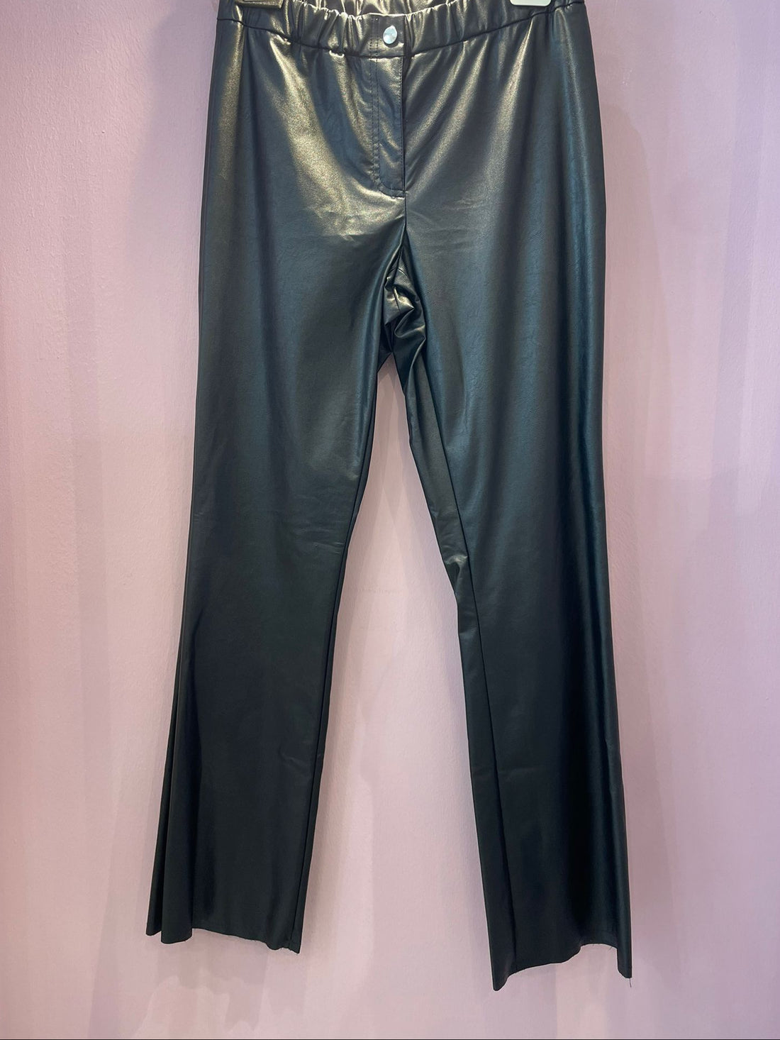Pantalone in pelle leggera  Azienda Merci.