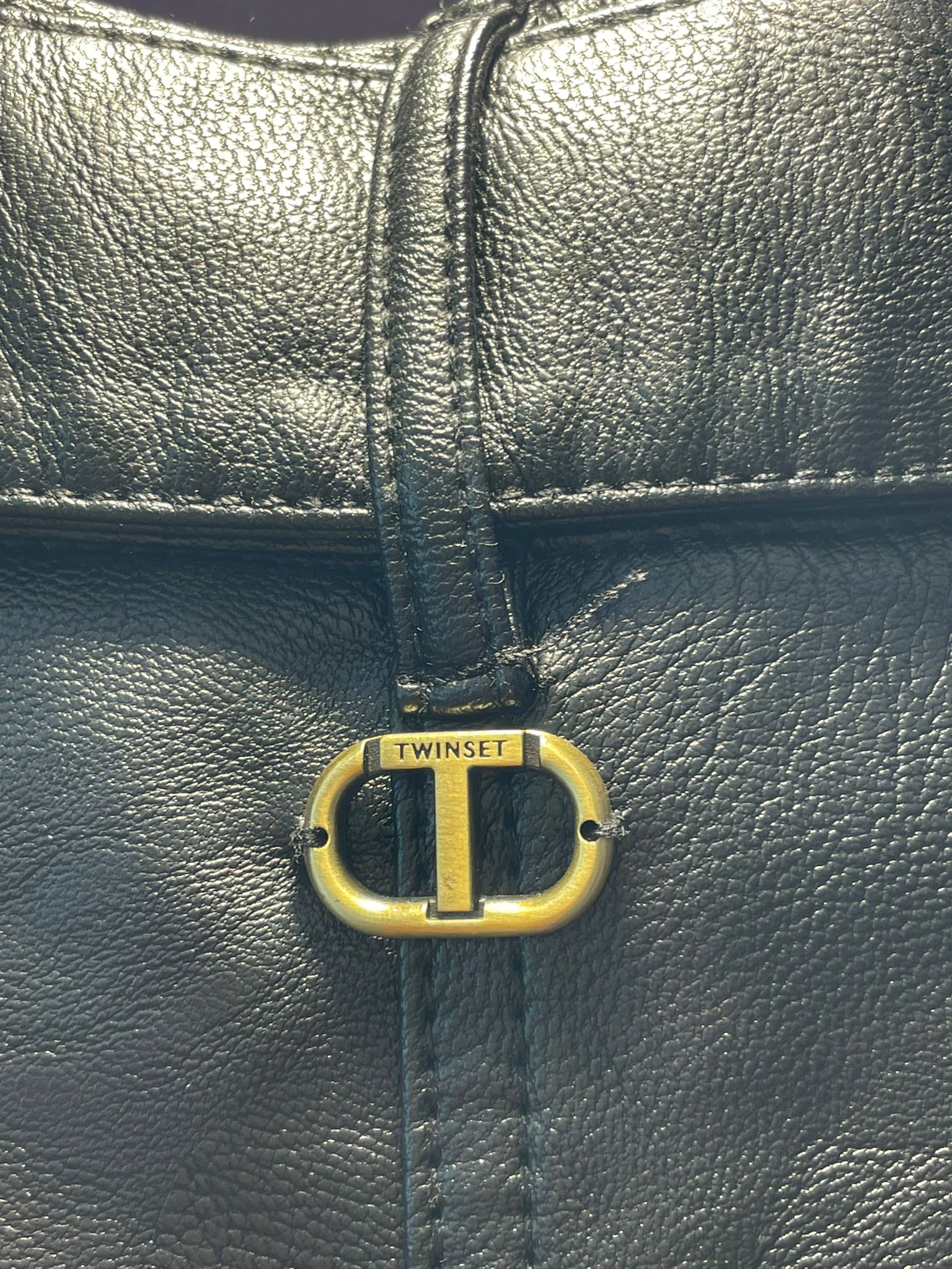 Pantalone in pelle con cinta removibule