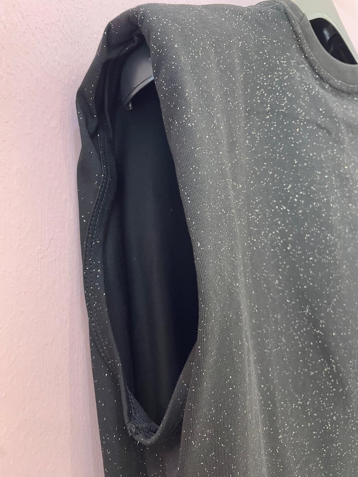 T-shirt ELEH  elegante nera con brillantini interni