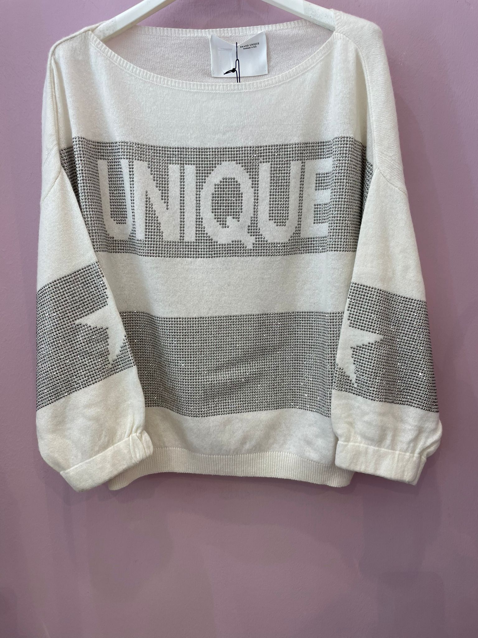 Maglia unique bianca con dettagli brillantinati