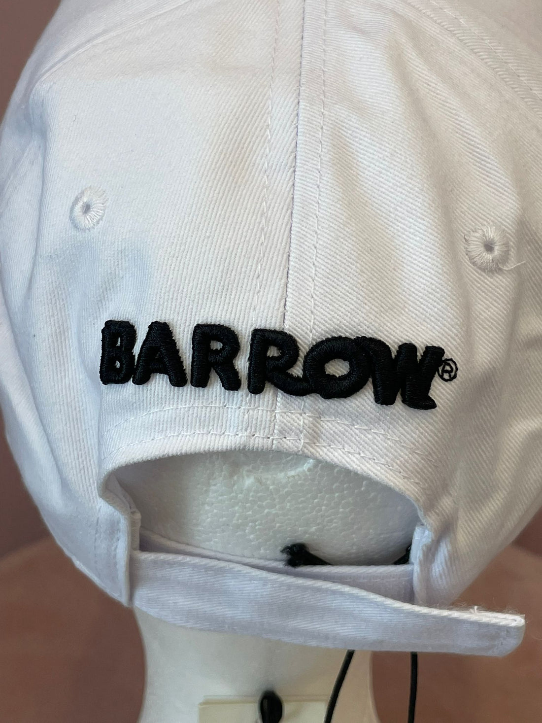 Cappello Barrow con visiera Bianco