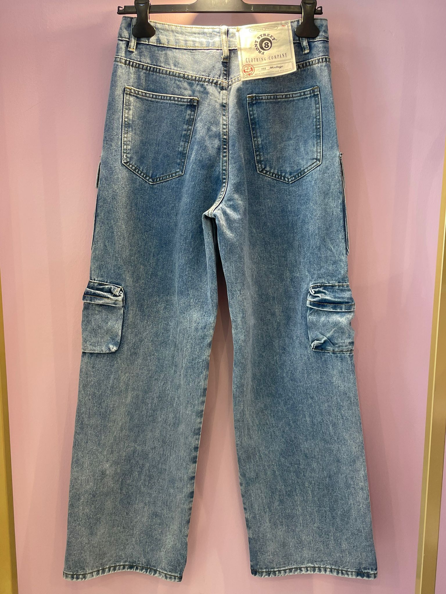 Jeans con tasconi Front Street