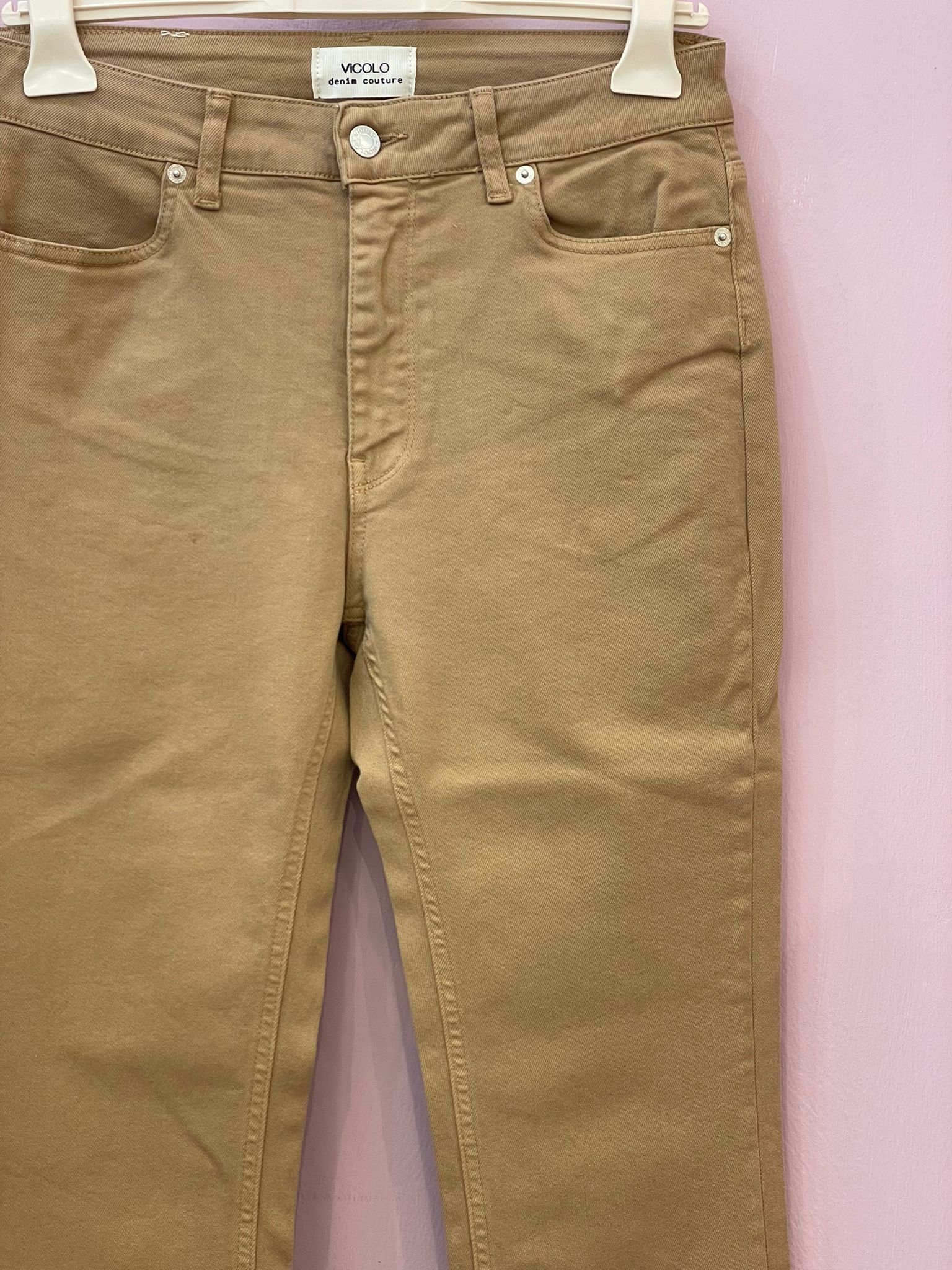 Jeans a zampa Vicolo color cammello