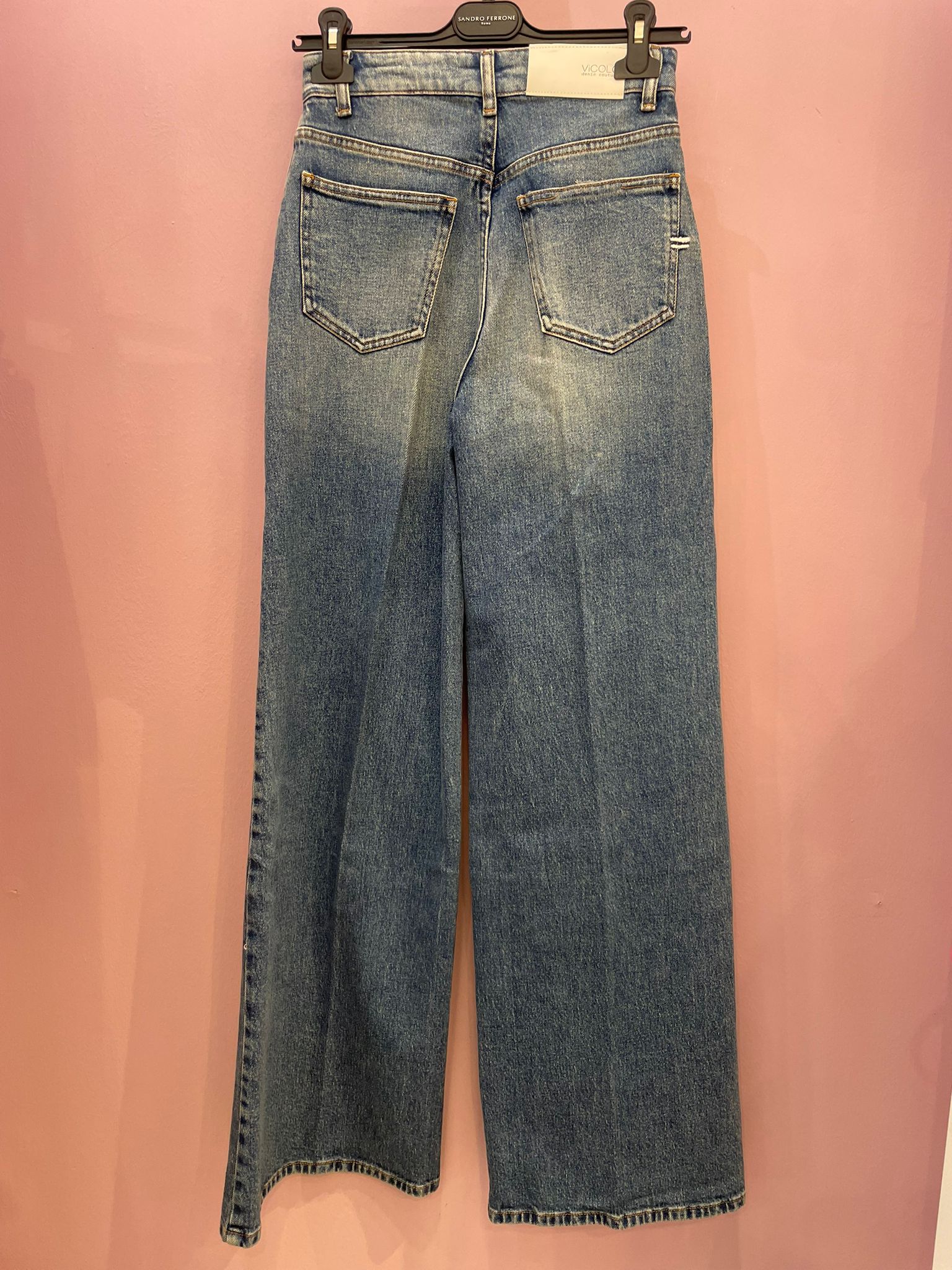 Jeans Nancy a palazzo Vicolo