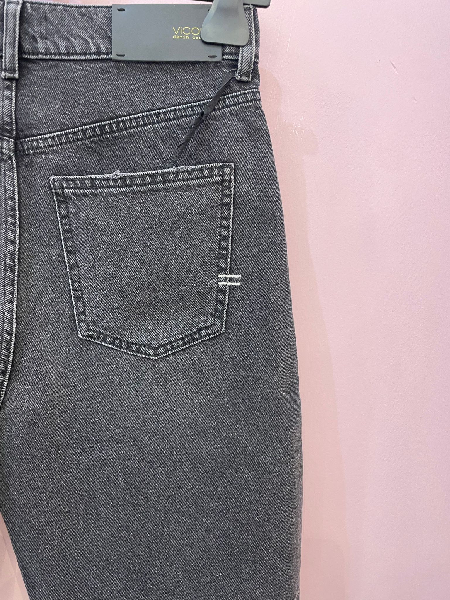 Jeans a Bermuda nero Vicolo