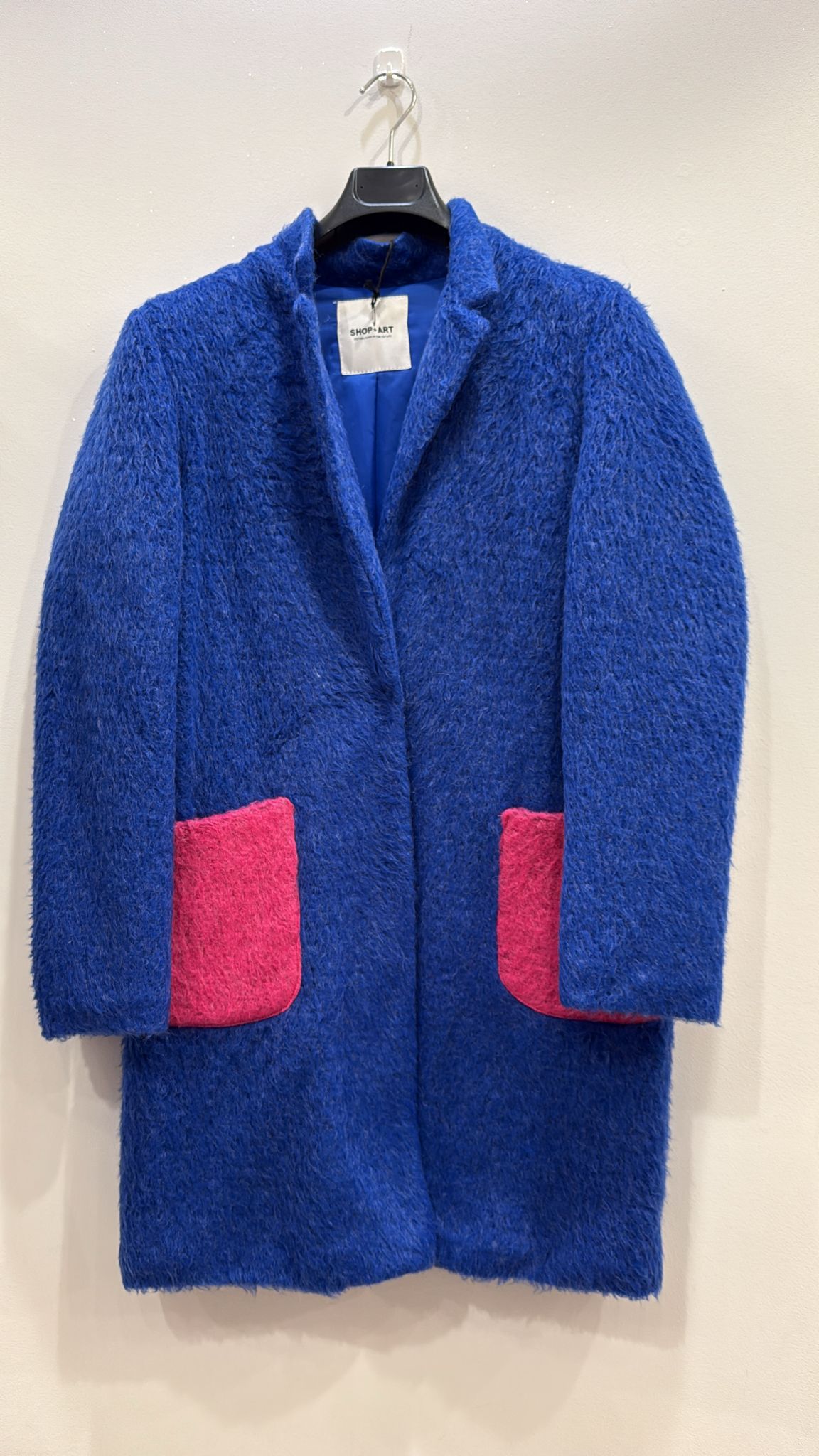 Cappotto Shop art