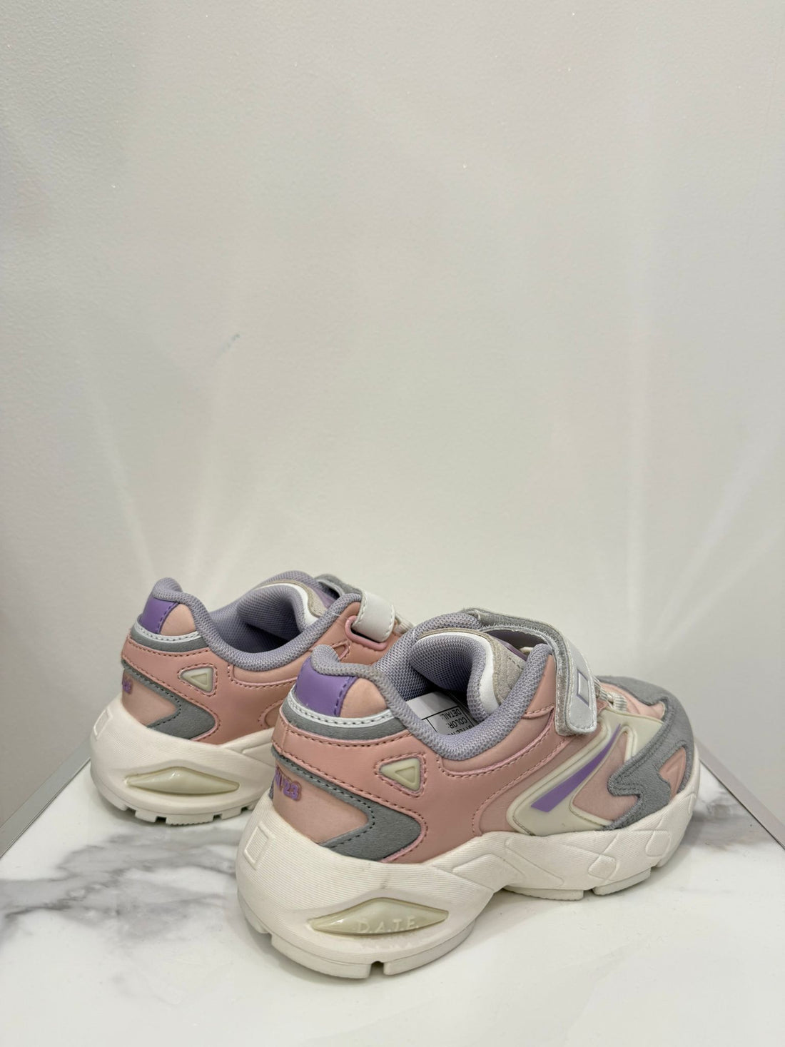 Sneakers D.A.T.E.