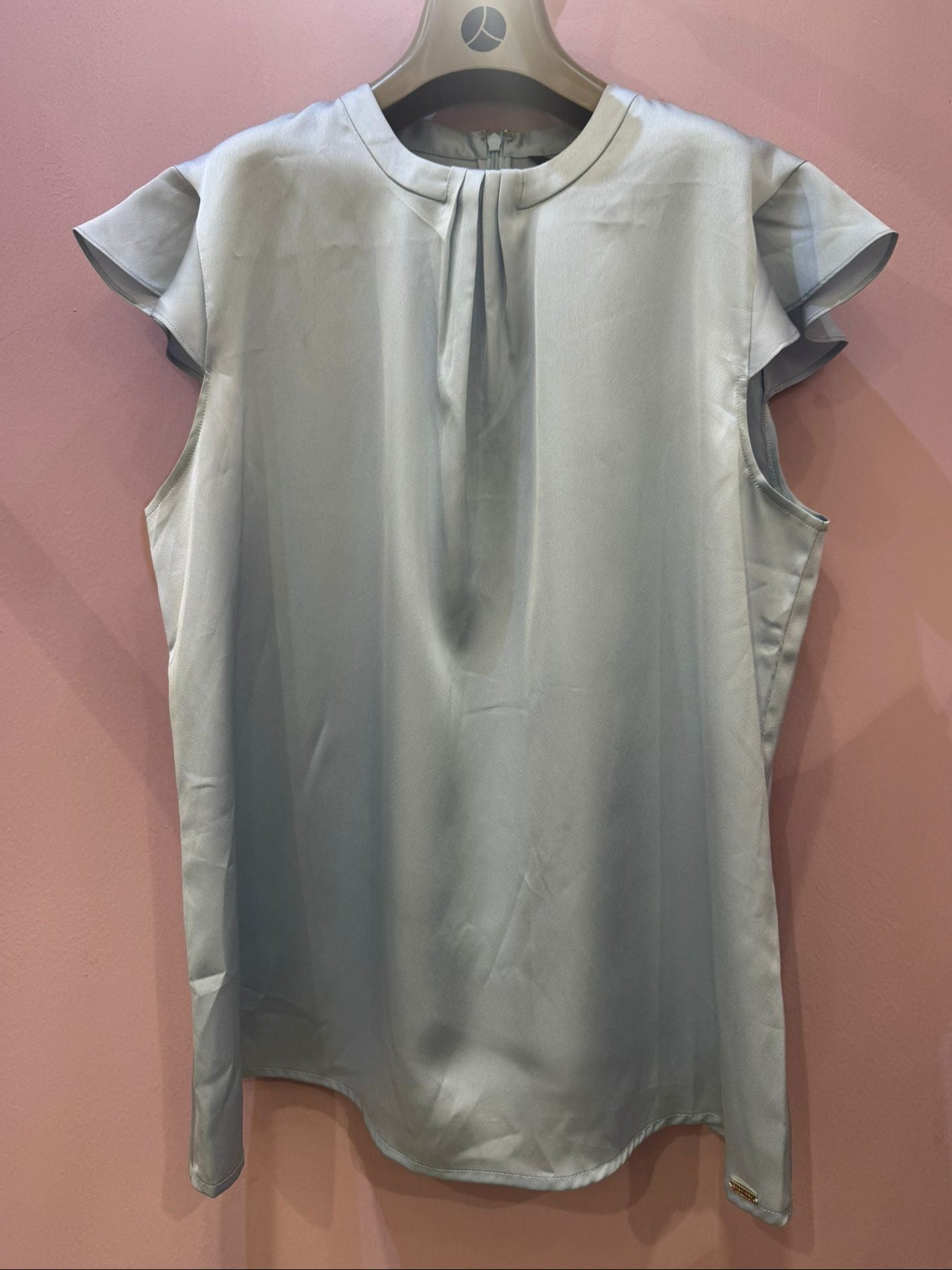 T-shirt Marciano Guess elegante in raso celeste