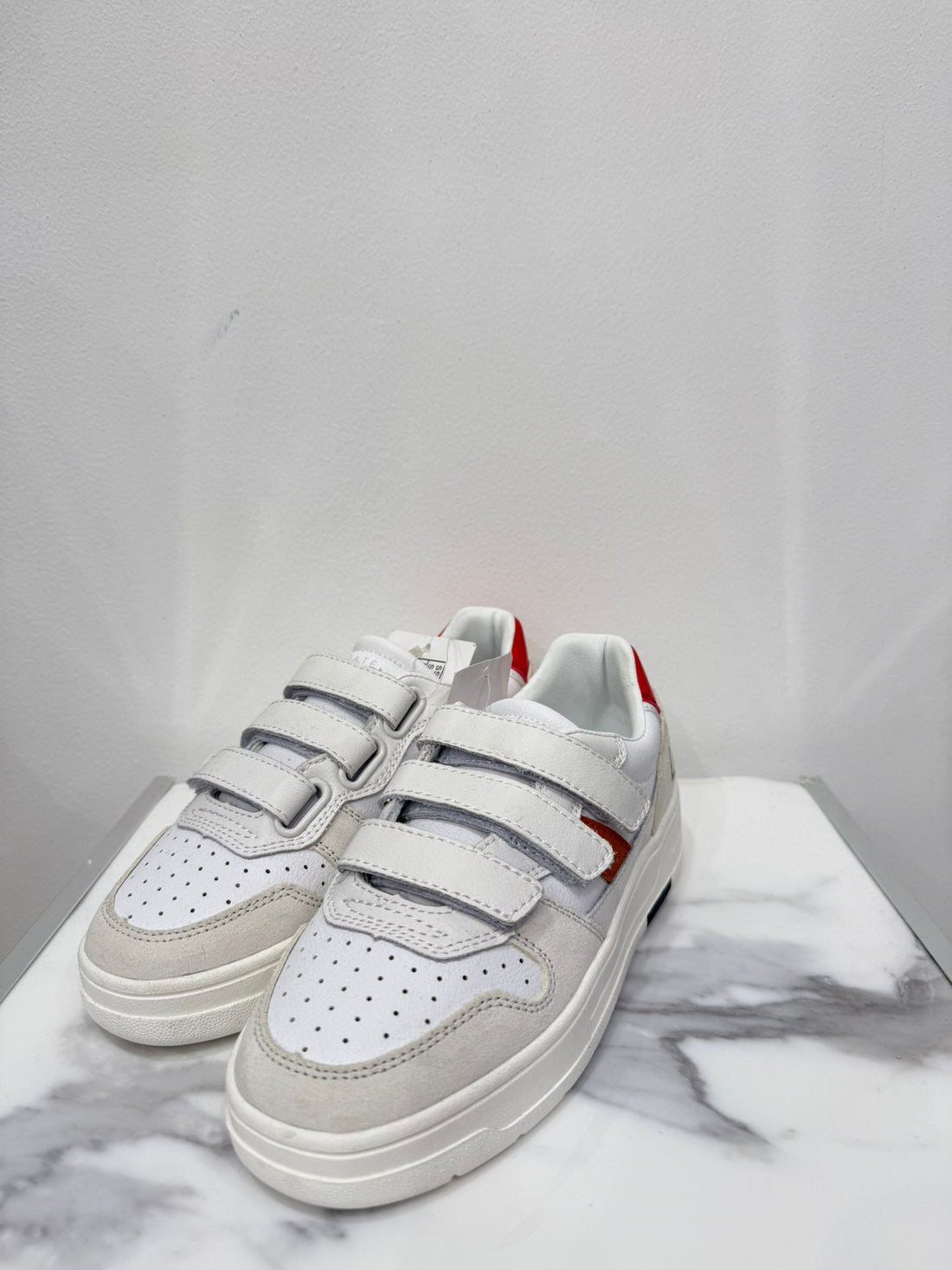 Sneakers D.A.T.E.