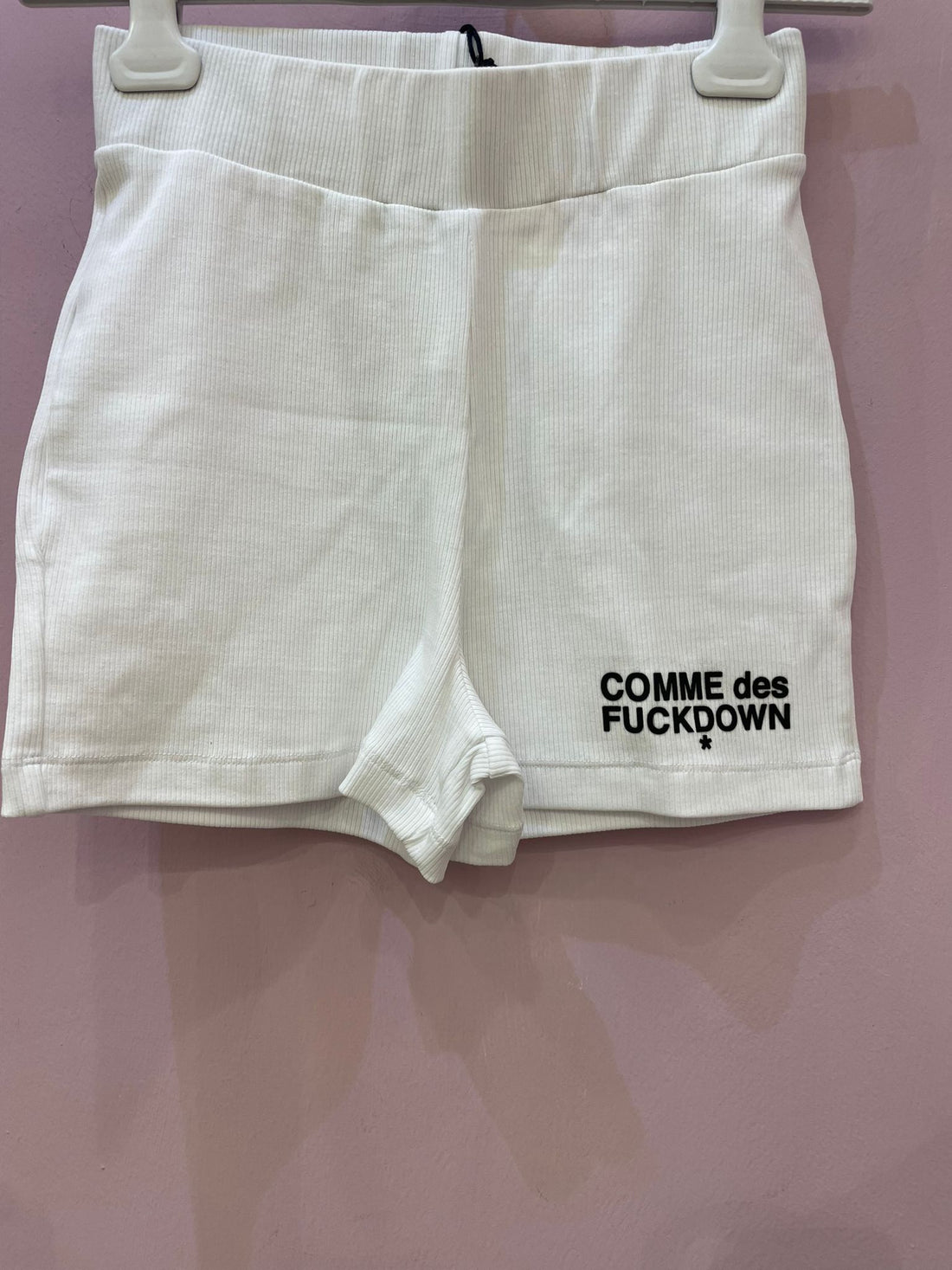 Short bianco ottico COMME des FUCKDOWN*