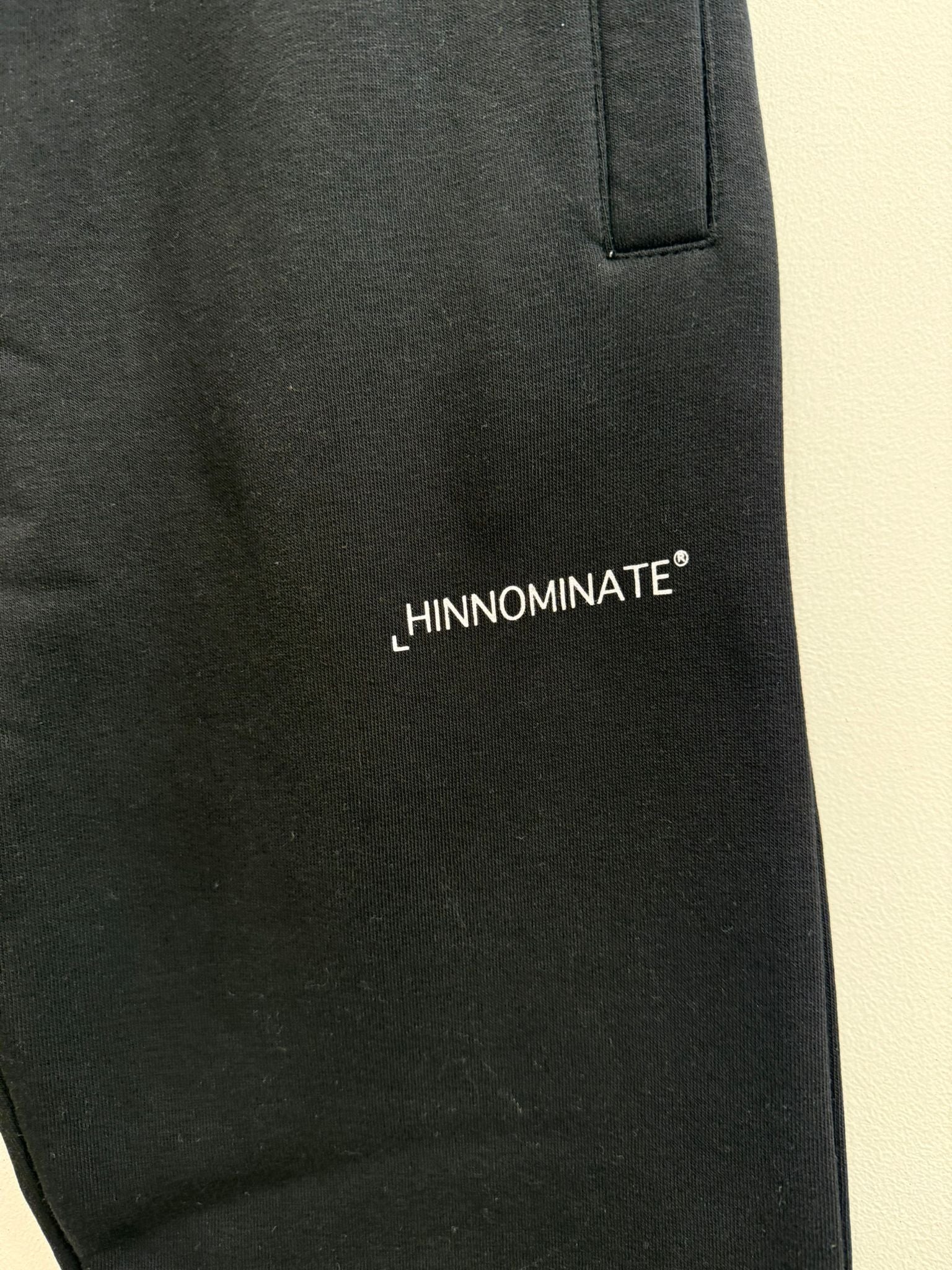 Pantalone Hinnominate
