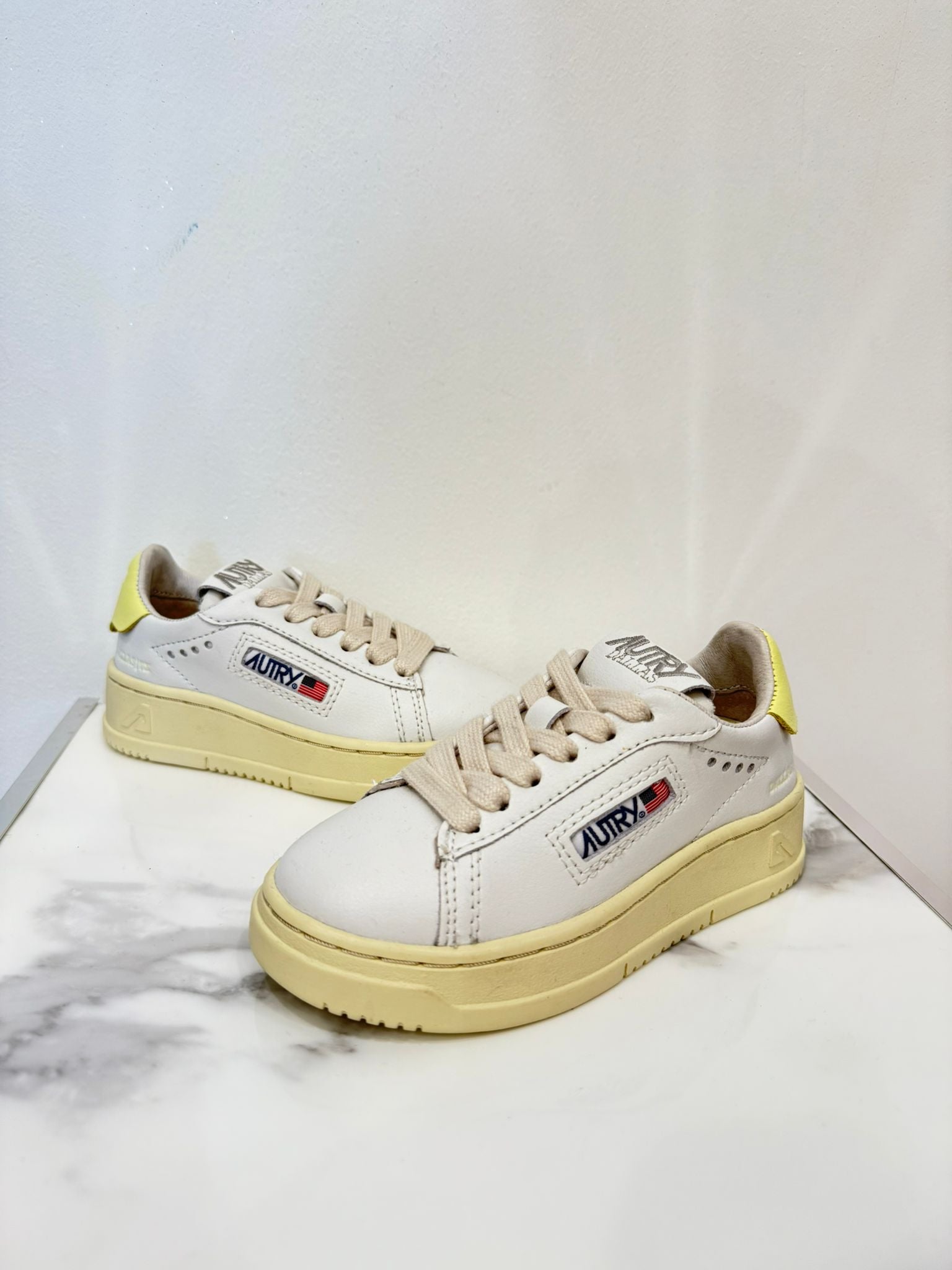 Sneakers AUTRY Dallas TX
