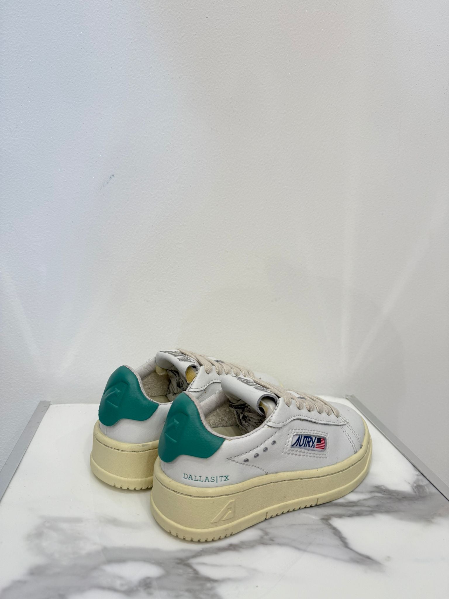 Sneakers AUTRY Dallas TX
