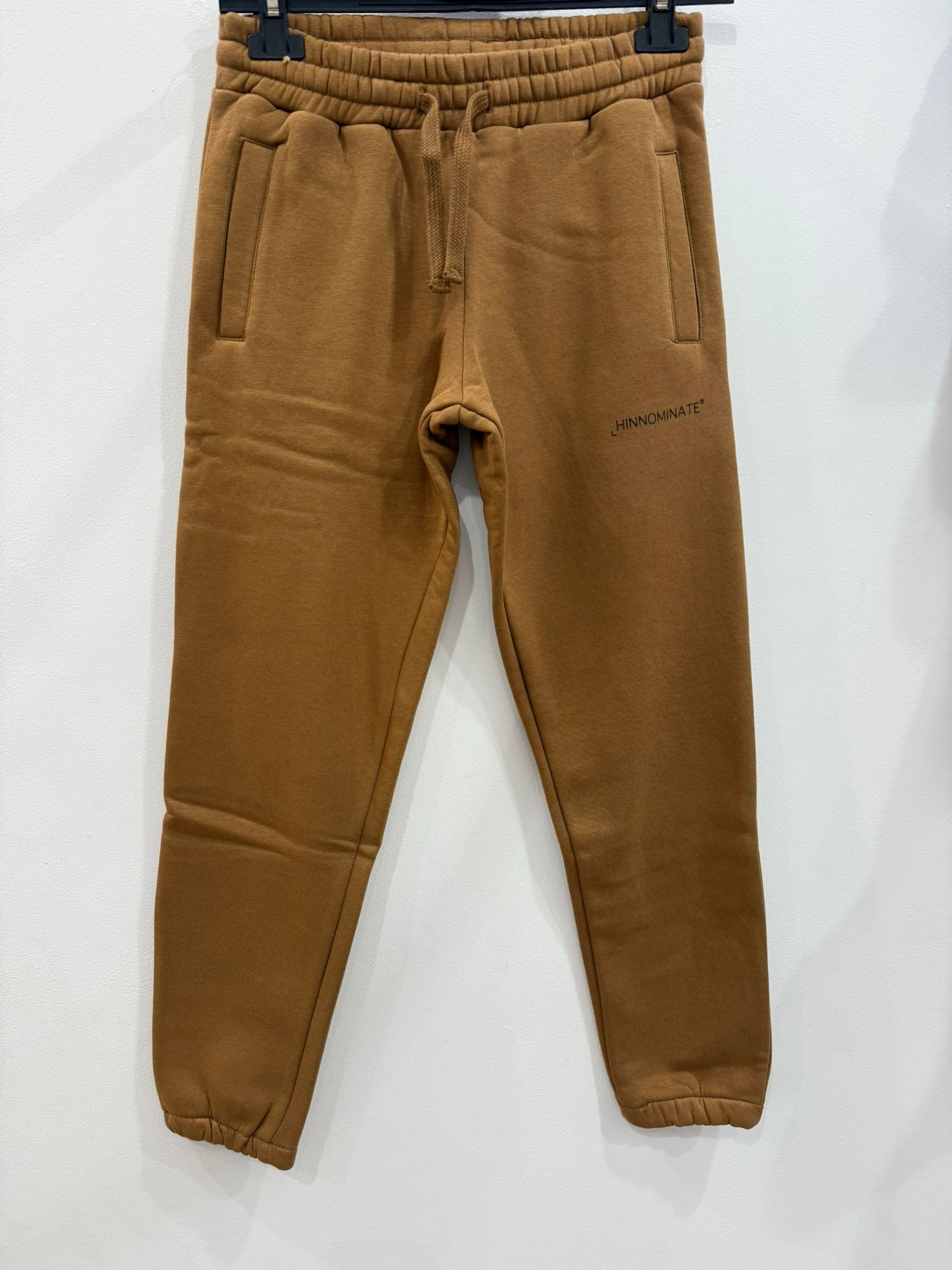 Pantalone Hinnominate